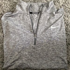 Nike dry fit half zip long sleeve sweatshirt